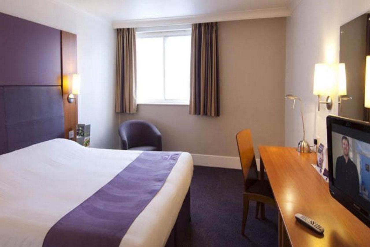 Premier Inn Worthing Seafront Buitenkant foto